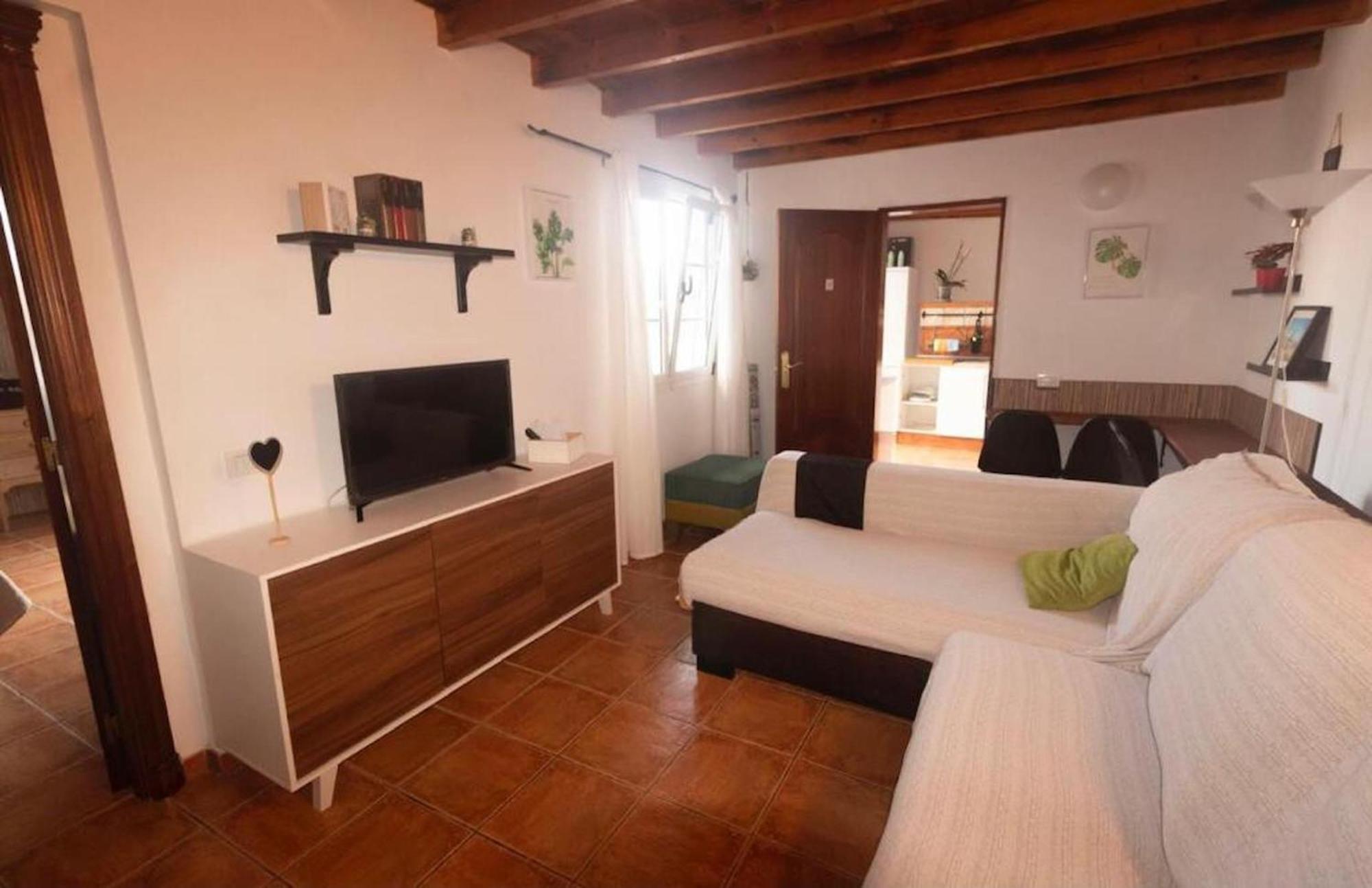 Talia II Apartement Тегисе Екстериор снимка